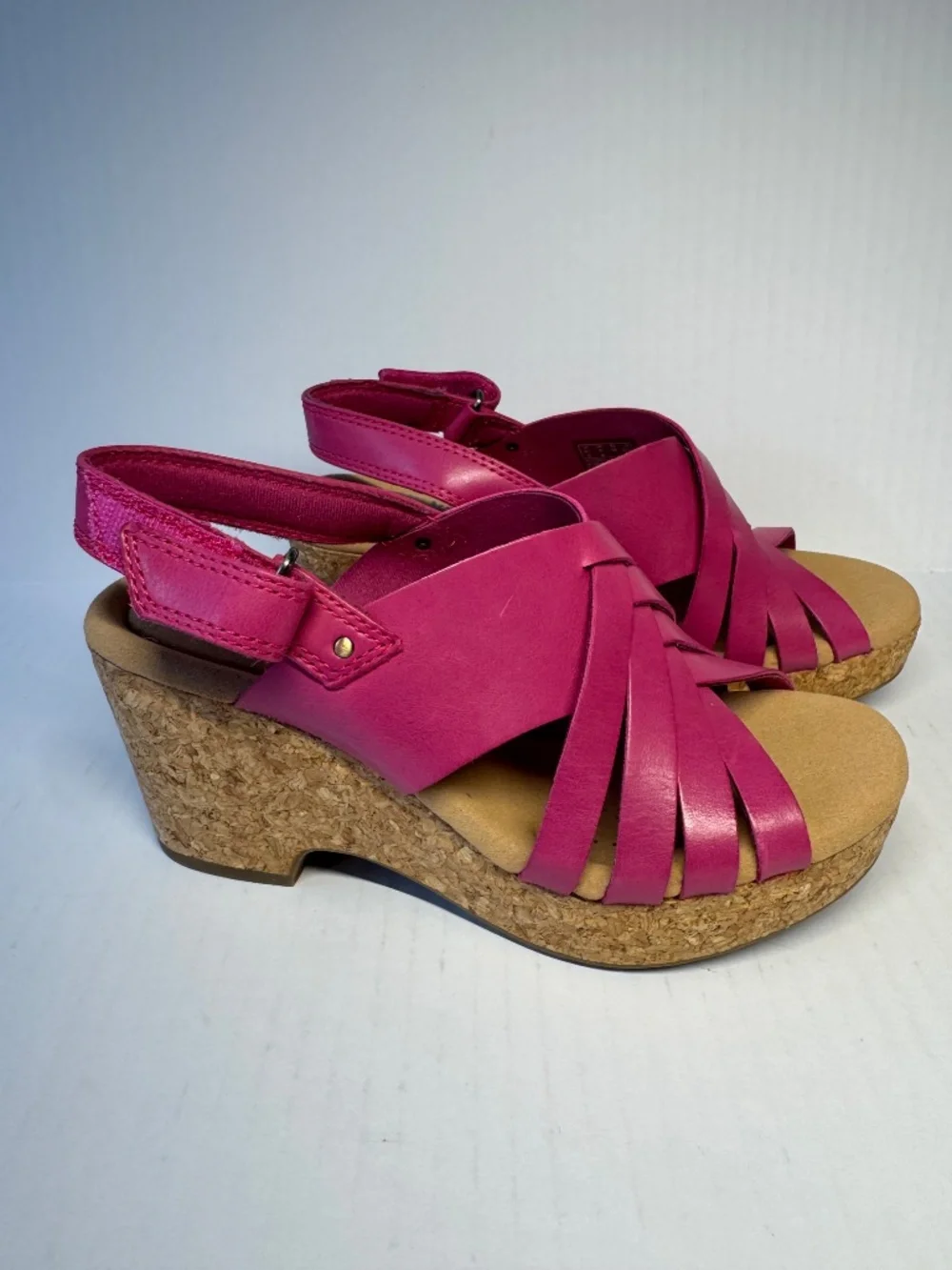 Clarks Pink Leather Wedge Sandals Cork Heel Size 6 Comfort Slingback NWOB